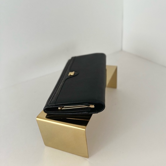 Céline Triomphe WOC, Reptile and Lambskin Leather Wallet en Noire - Picture 8 of 16